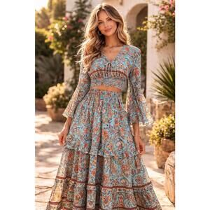 Rhea 2pc Skirt Set S/M NWOT Silk Blend Tiered Maxi Smocked Waist Blue Floral